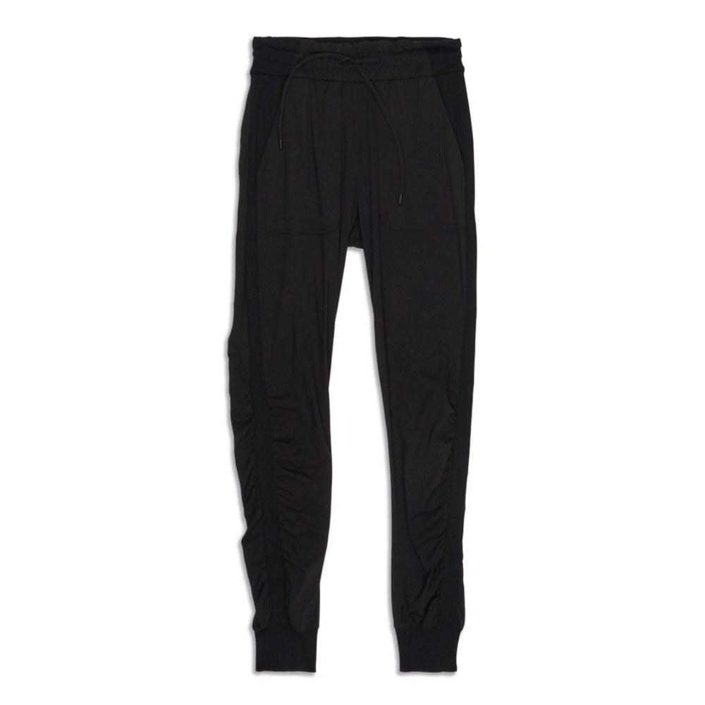 Beyond the studio black jogger size 10